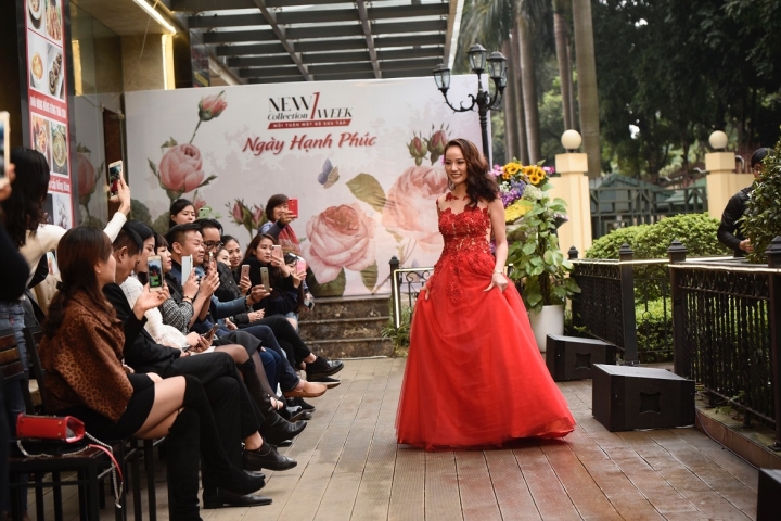 New Collection 1 Week - Ngày hạnh phúc