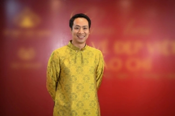 [vtv.vn] - Đạo diễn Quang Tú: Tôi chú trọng tới sự hài hòa - hòa nhập nhưng không hòa tan